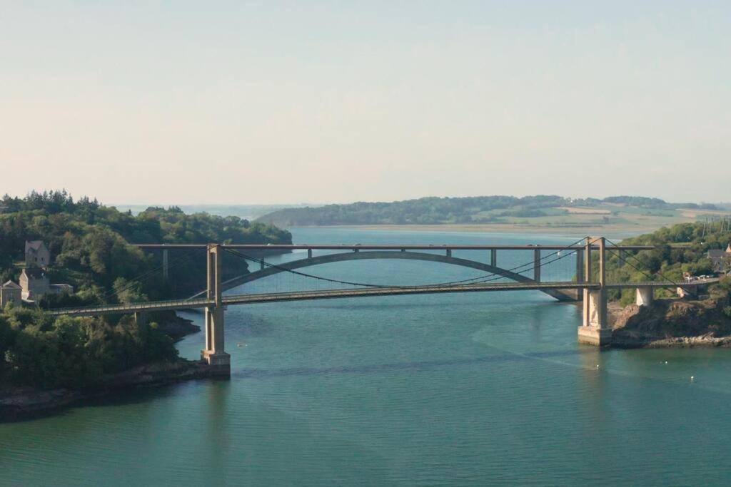 Appartement, Confort, Parking, Terrasse Dinan Esterno foto