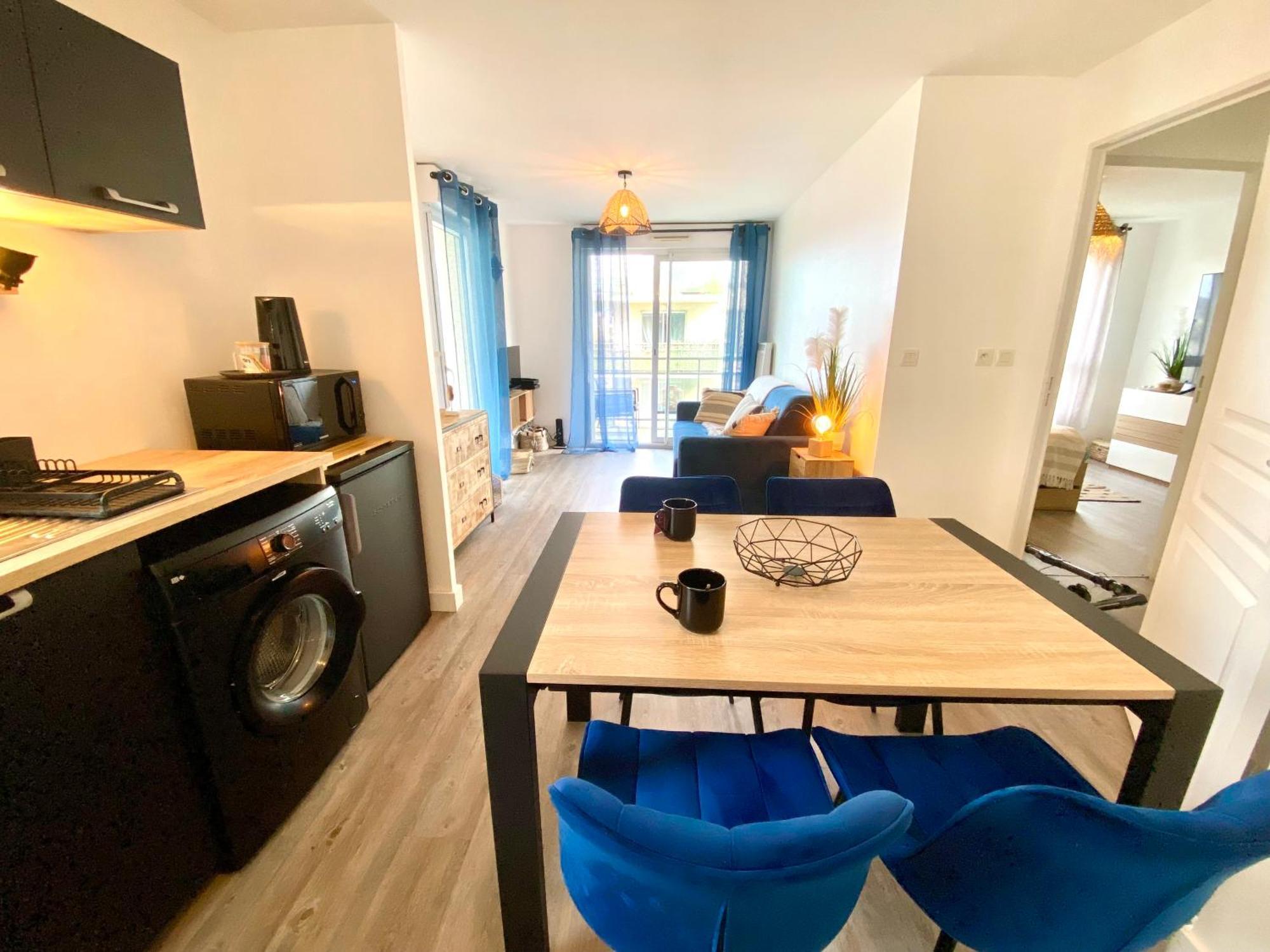Appartement, Confort, Parking, Terrasse Dinan Esterno foto